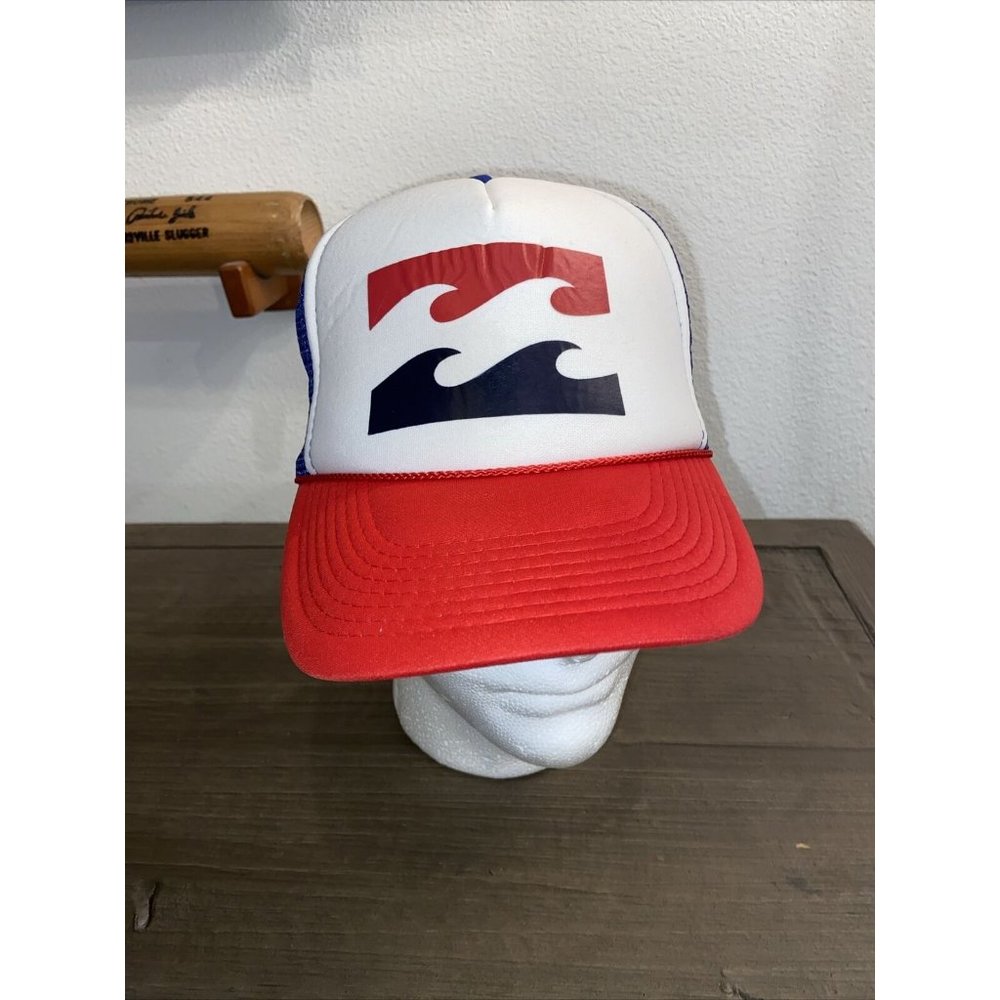 VTG SNAPBACK TRUCKER HAT RED WHITE BLUE WAVES OTTO COLLECTION